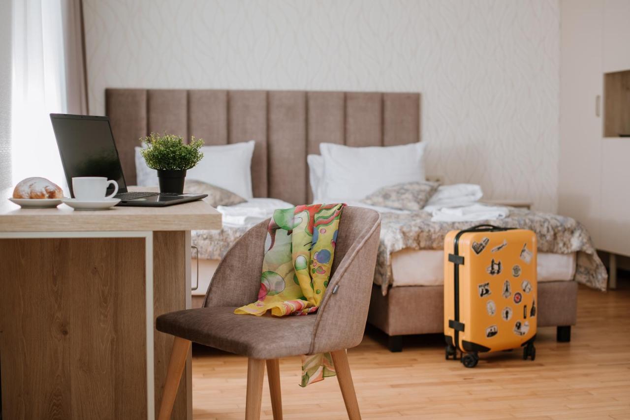 Оранта Hotel Truskavets Bagian luar foto