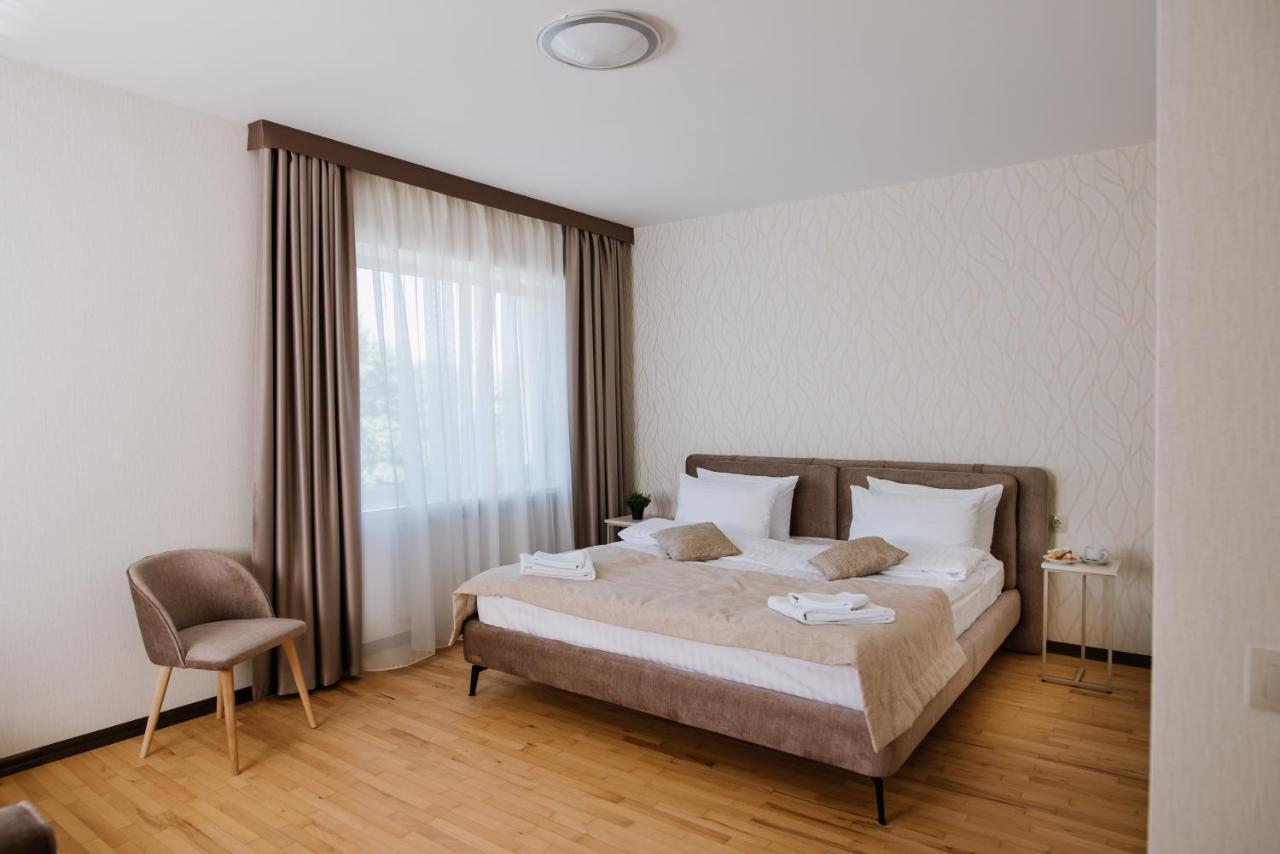 Оранта Hotel Truskavets Bagian luar foto