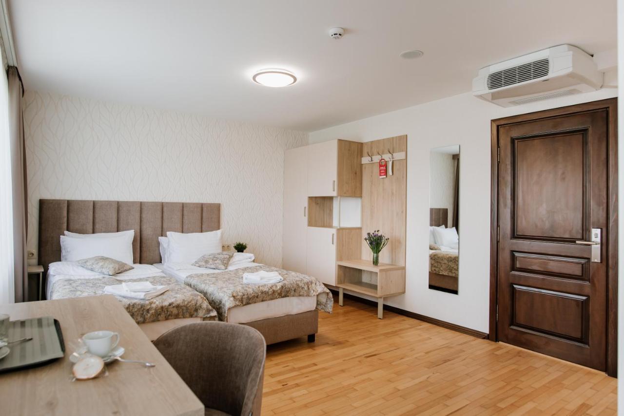 Оранта Hotel Truskavets Bagian luar foto