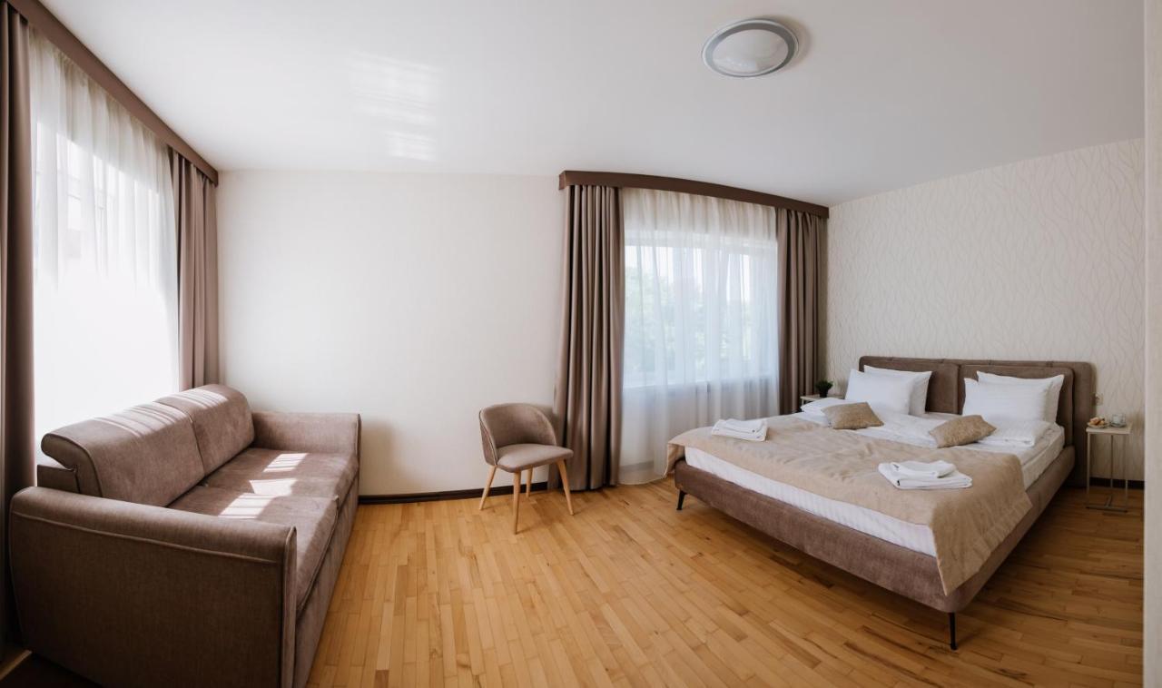 Оранта Hotel Truskavets Bagian luar foto