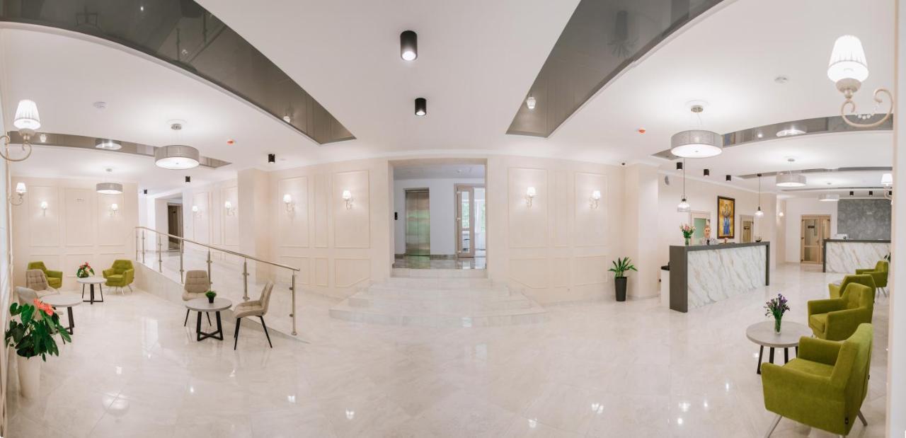 Оранта Hotel Truskavets Bagian luar foto
